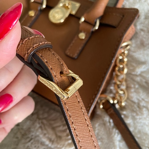 Michael Kors Hamilton XS discontinued style bloggers favorite rare like new - Picture 11 of 14